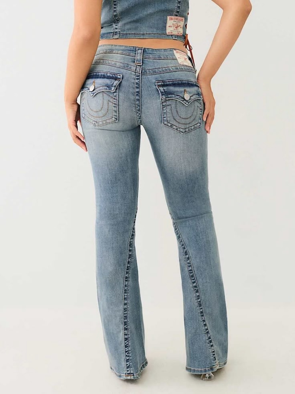 moving sale 💕 - true religion joey low rise flare jeans size 26